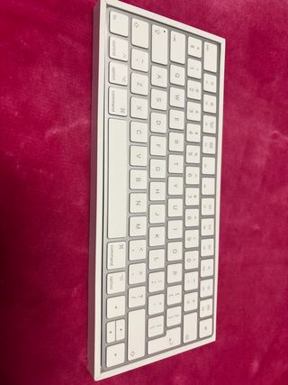 Teclado Apple Inalámbrico Plata/Blanco