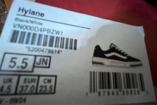 Zapatillas Vans Negras y Blancas