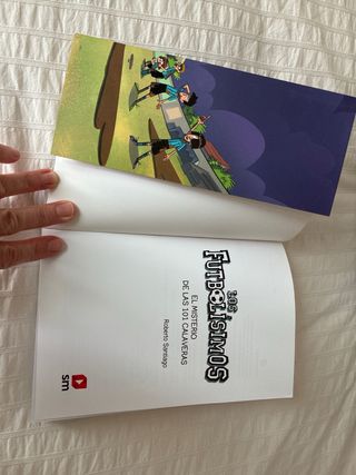 Los Futbolísimos 15: El misterio de las 101 cal...