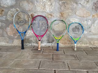 Lote 4 raquetas infantiles (23-21-19-17)