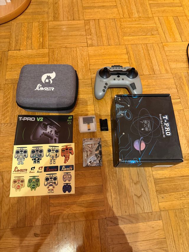 Jumper T-Pro V2 ELRS 1000mW Transmissor FPV