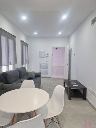 Dúplex en alquiler en Ayuntamiento - Catedral en Cádiz