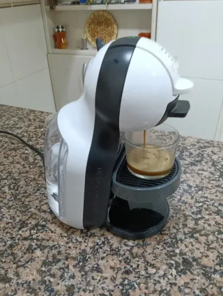 Cafetera Dolce Gusto Automática