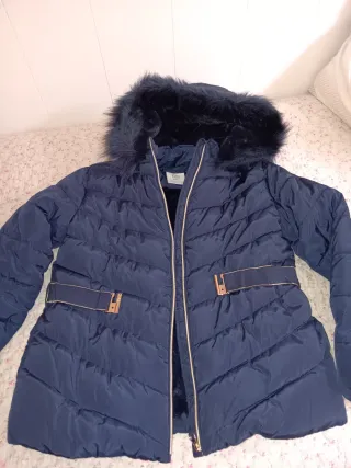 Anorak azul marino con capucha forrada talla 15/16