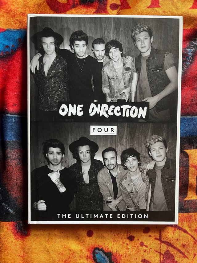 Colección de 7 CDs y DVDs de One Direction