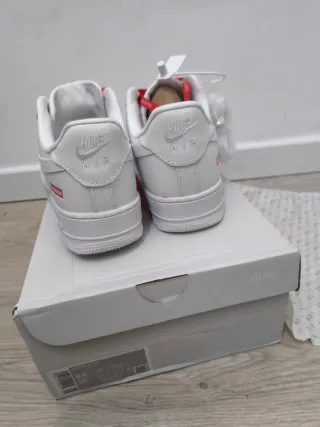 Nike Air Force 1 Supreme Blancas