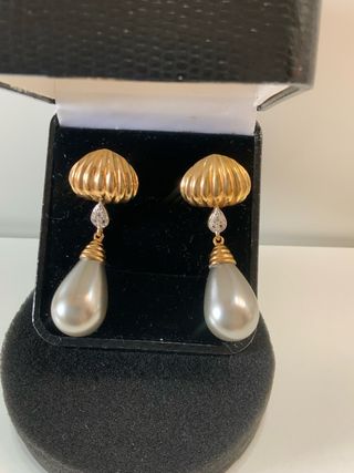 Pendientes chapados oro, Perlas Arexa gris claro
