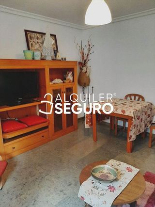 Piso en alquiler en Santa Rosa - Valdeolleros en Córdoba