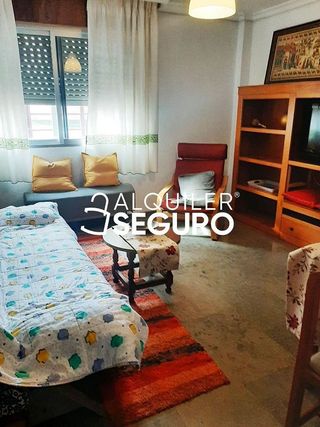 Piso en alquiler en Santa Rosa - Valdeolleros en Córdoba