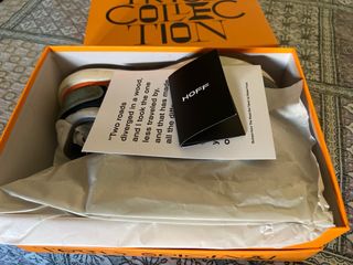 Tenis Hoff Negros y Naranjas