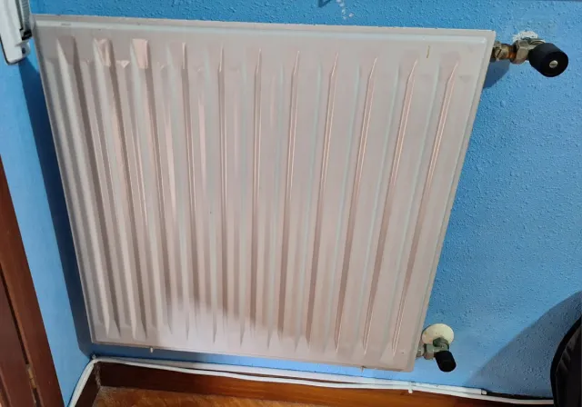 Radiadores Roca de chapa