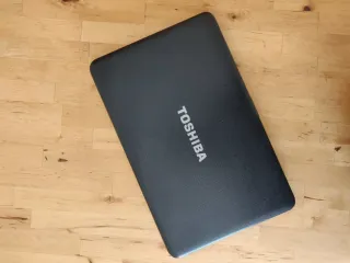 Toshiba Core i7 Windows 11