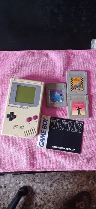 Nintendo Game Boy DMG-01 + Juegos