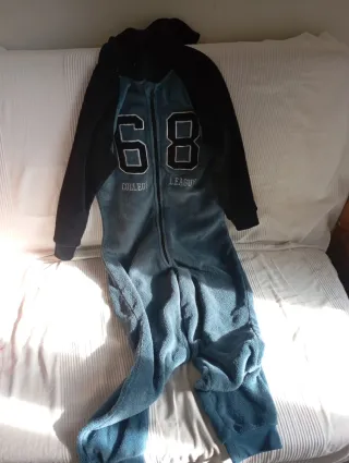 Se Regala Pijama Entero 8-10 años