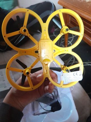 Dron Denver DRO-170 Amarillo