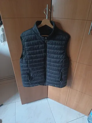 Chaleco negro talla M