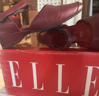 Zapatos de piel Elle rojos señora