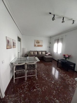 Piso en alquiler en Sta. Marina - San Andrés - San Pablo - San Lorenzo en Córdoba