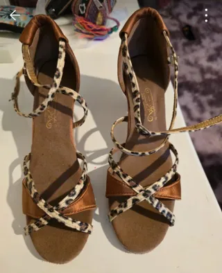 Zapatos de baile latinos/salsa
