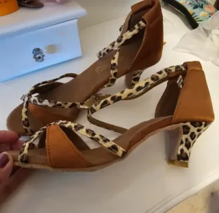 Zapatos de baile latinos/salsa