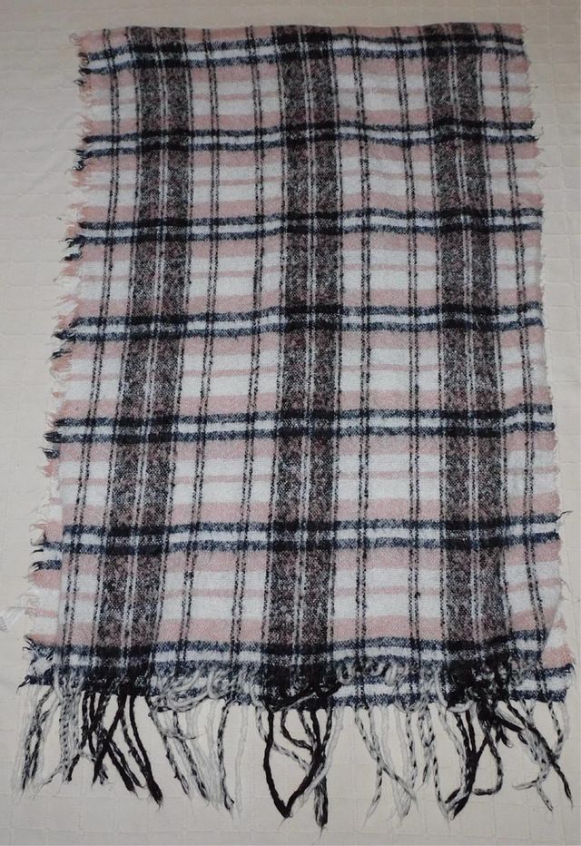 Bufanda cuadros grande rosa y negra