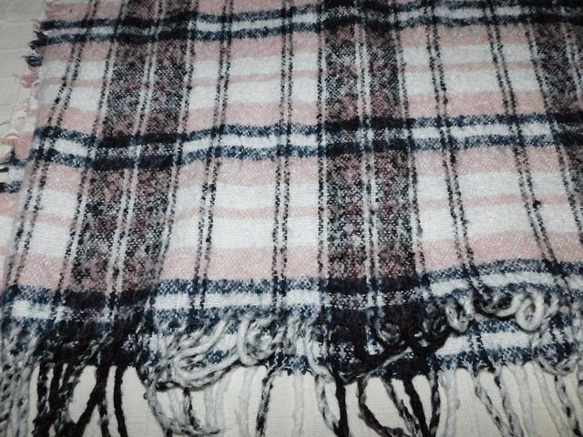 Bufanda cuadros grande rosa y negra