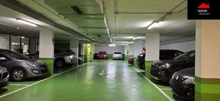 Garaje en venta en San Pedro de Deusto-La Ribera en Bilbao