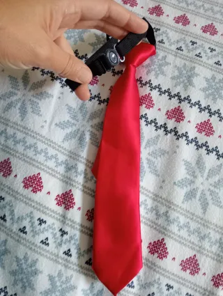 Corbata roja para niño