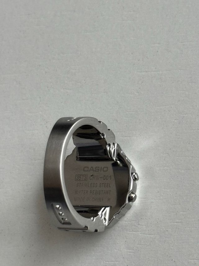 Reloj-anillo Casio CRW-001 50th Aniversario 