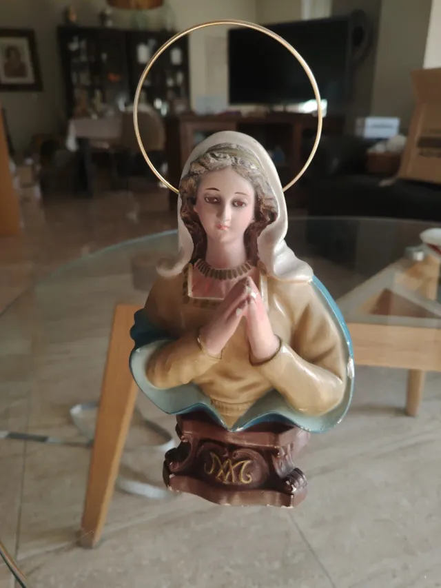 Antigua Virgen Orando 22 cms + aureola