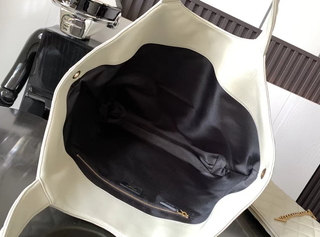 Bolso Tote YSL Blanco Acolchado