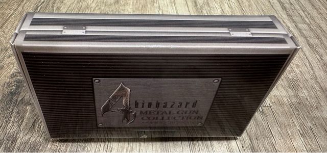 🇯🇵 Resident Evil 4 BIOHAZARD 🇯🇵 Arma Miniatura