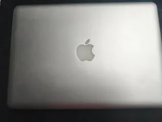 Portátil Apple Plata