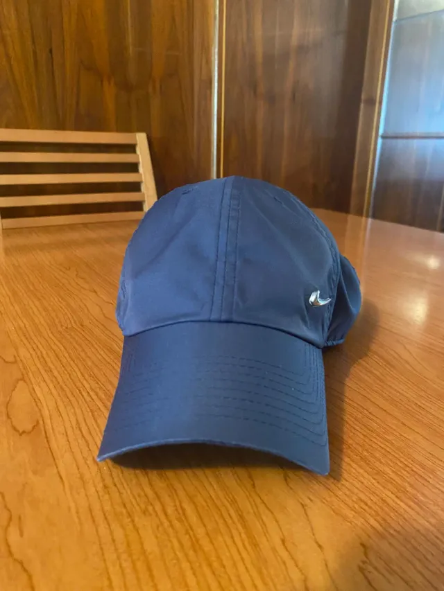 Gorra Nike Azul Marino.