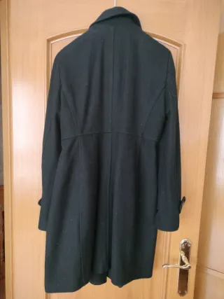Abrigo paño negro Zara