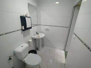 Nave industrial en venta en La Conarda en Pobla de Vallbona (la)