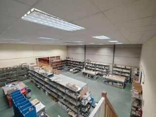 Nave industrial en venta en La Conarda en Pobla de Vallbona (la)