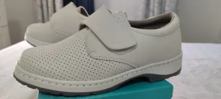 Zapatos de seguridad blancos talla 41