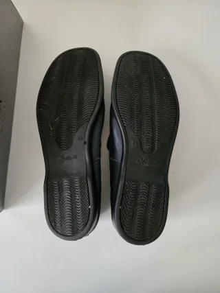 Zapatos Martinelli grises