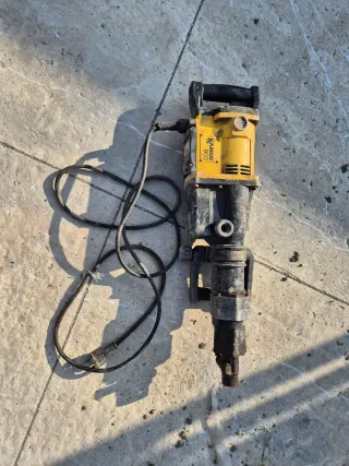 Martillo Eléctrico Kango 900