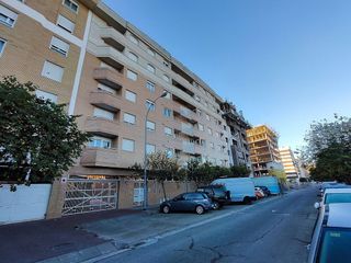 Garaje en venta en Cascajos - Piqueras en Logroño