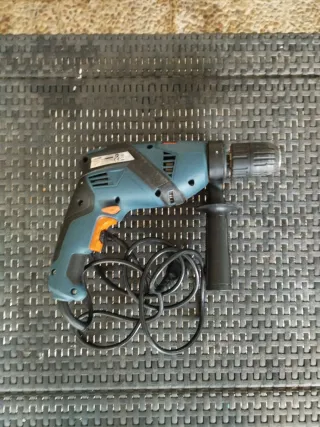 Taladro percutor Dexter 600W