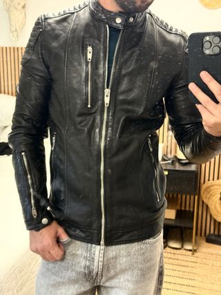 Chaqueta de cuero Zara Negra