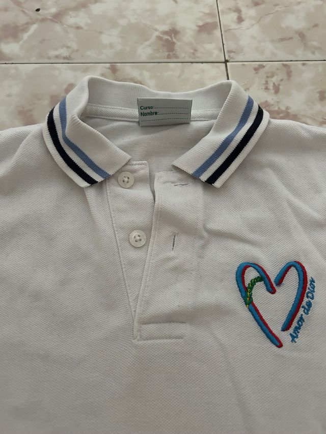 Polo uniforme Amor De Dios talla 6
