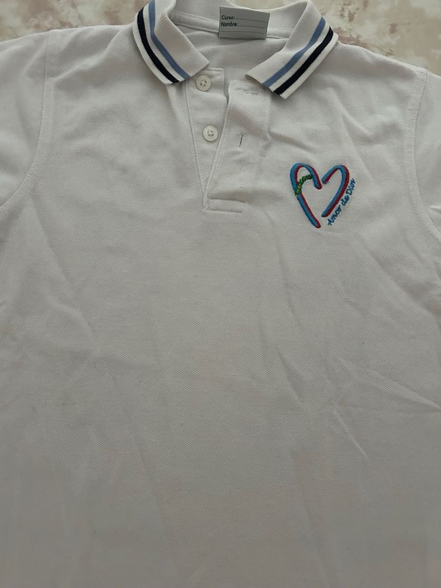 Polo uniforme Amor De Dios talla 6
