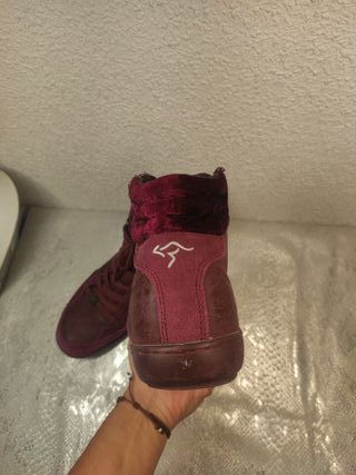 Botas Kangaroo Talla 41 Rojas