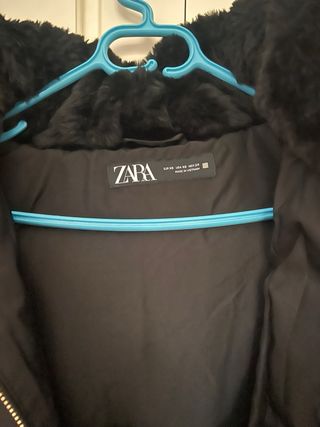 Parka Zara Negra Mujer
