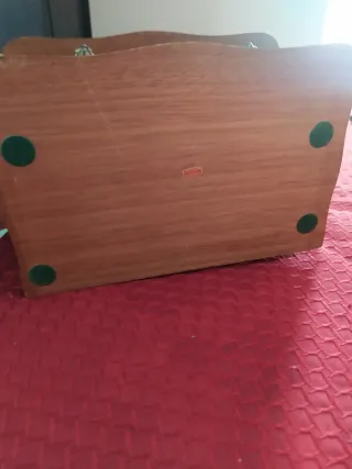 Joyero musical madera para restaurar.