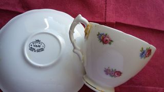 Tazza e piattini porcellana Royal Vale