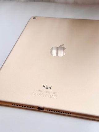 Apple iPad Air 2 Wi-Fi Oro